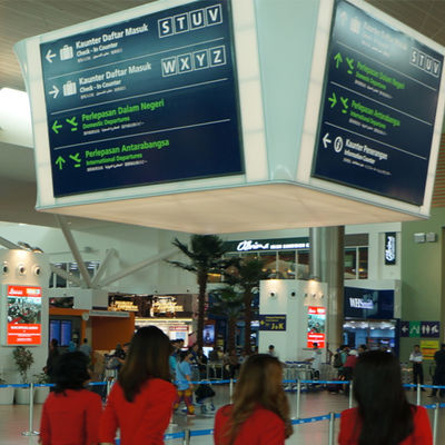 P1.8 لوحة عرض فيديو LED متعددة الاتجاهات 3840 هرتز معدل تحديث عالي